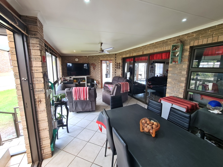 3 Bedroom Property for Sale in Noorsekloof Eastern Cape